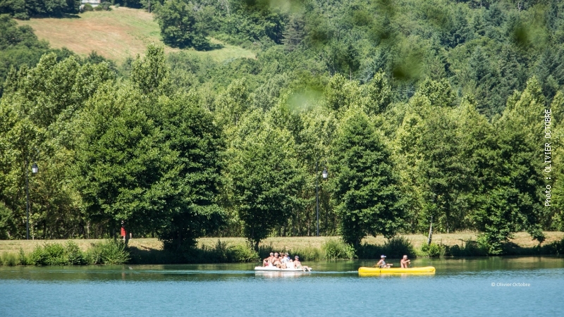Un espace de loisirs au lac de Ceilhes