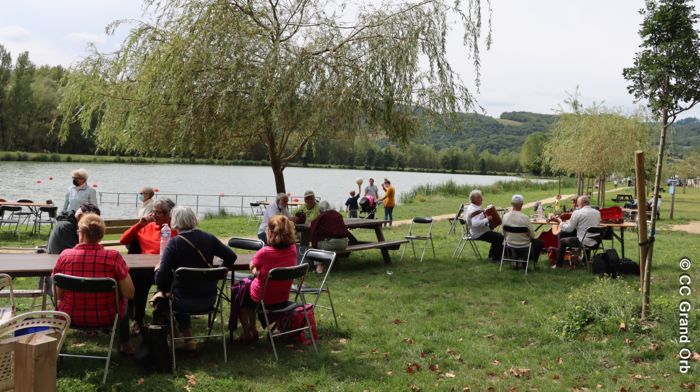 Déjeuner au bord du Lac de Ceilhes - © CC Grand Orb Le Train du Patrimoine a tenu toutes ses promesses