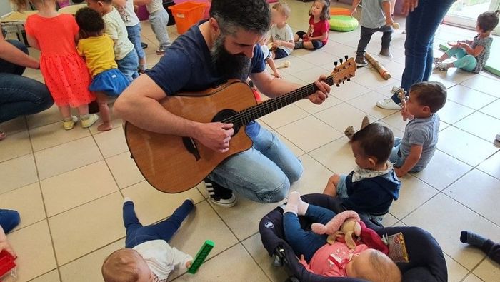 Des ateliers d'éveil musical avec le RPE