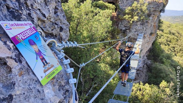 Prenez de la hauteur avec la Via Ferrata Les balcons de l'Orb