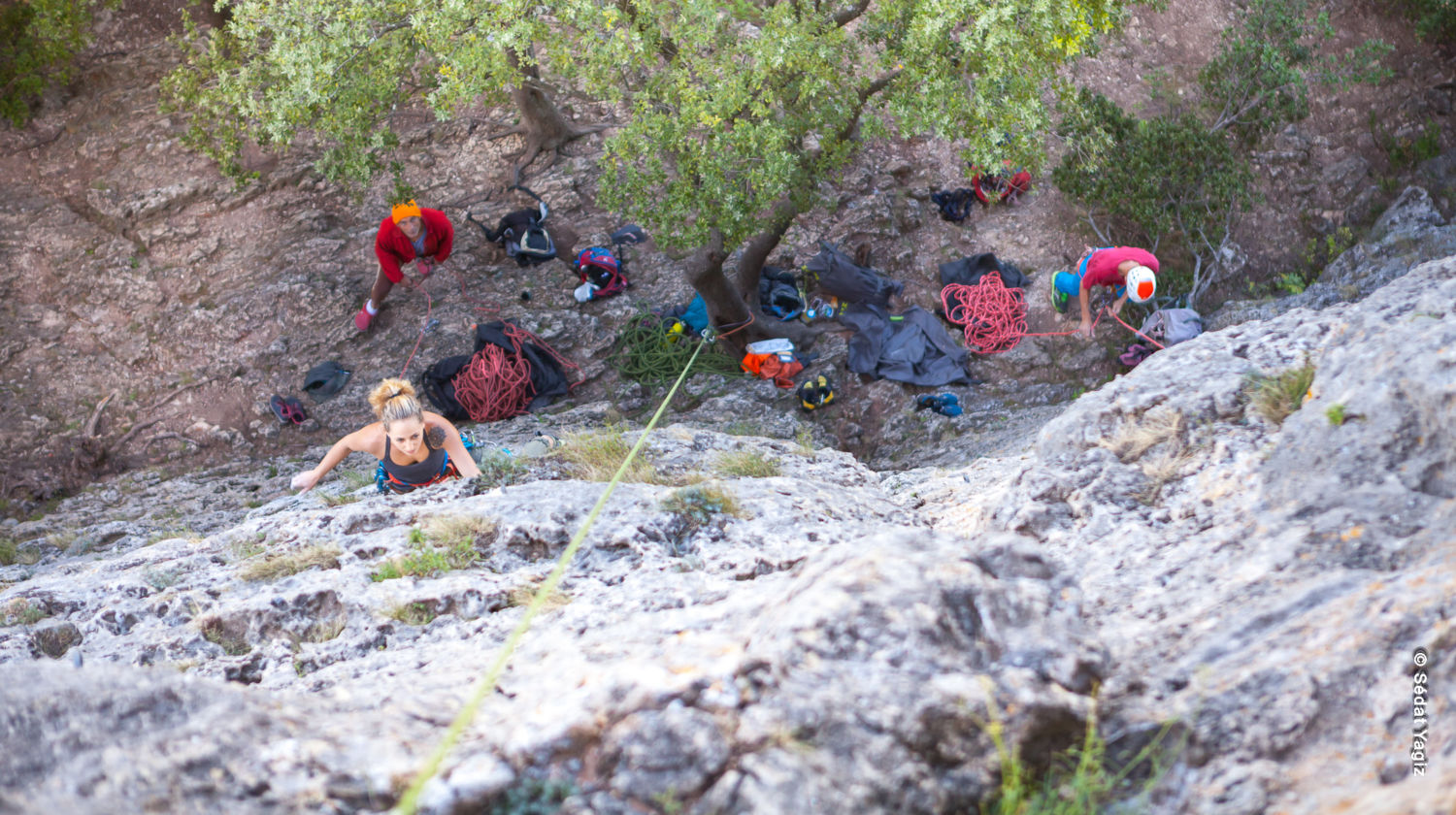 10 nouvelles voies ouvertes sur le site d'escalade du Caussanel