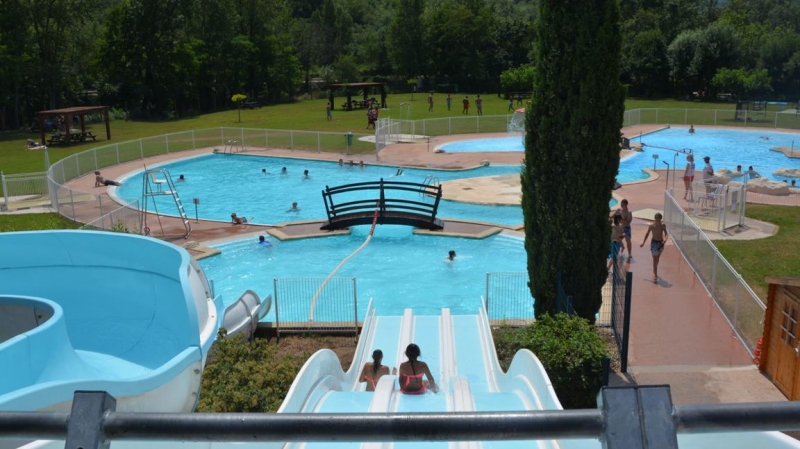 Profitez des lieux de baignade surveillée en Grand Orb !