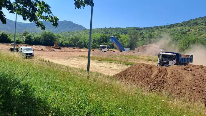 Création d'une aire de stationnement des camping-cars à Lunas