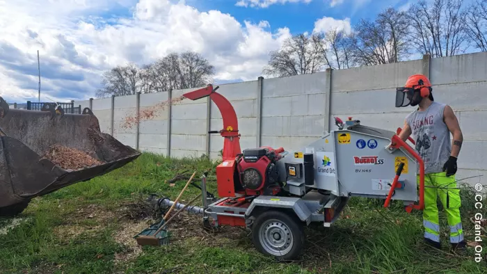 Distribution gratuite de broyat et de compost - - © CC Grand Orb