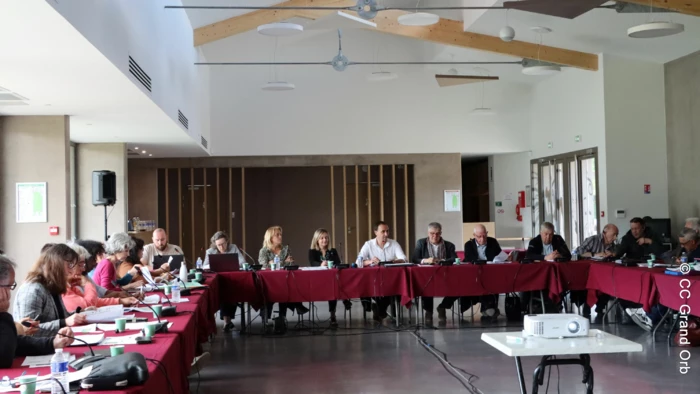 Les maires de Grand Orb réunis sur l'eau et l'assainissement