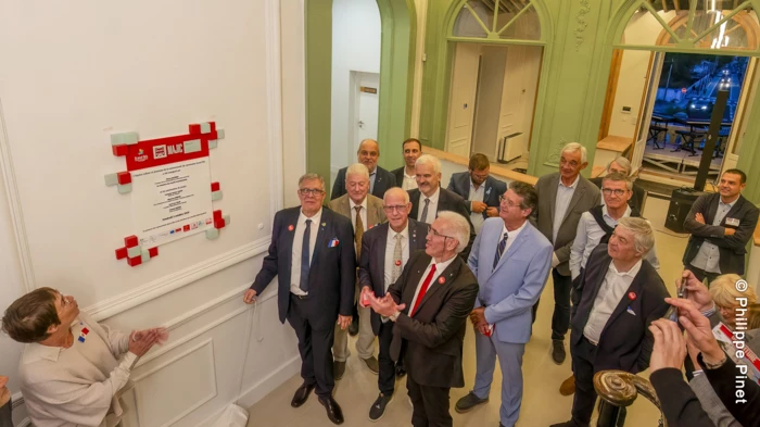 Une foule immense pour saluer l’ouverture de Majic