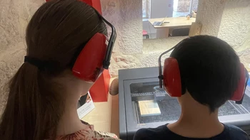 Flocage, découpe laser et visite commentée sur l'Art Brut